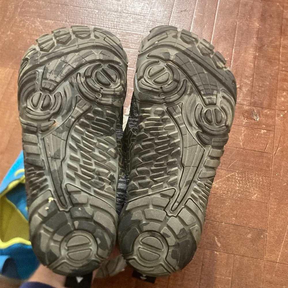 Barefoot hiking shoes - Picture 9 of 11